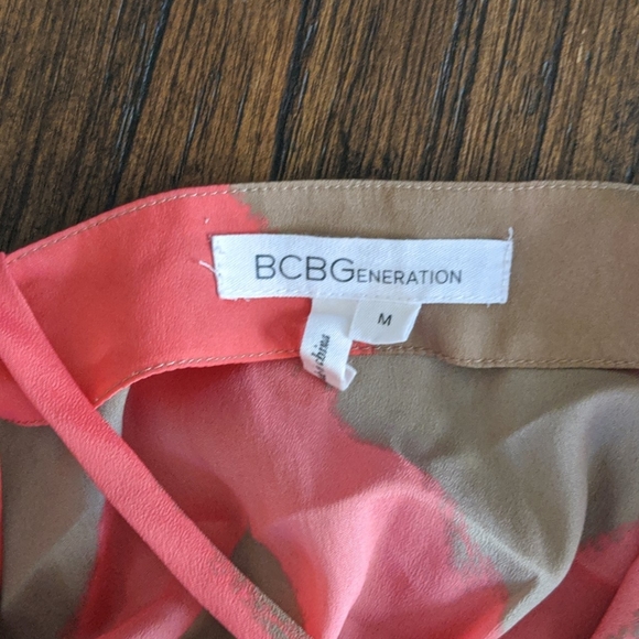 💕Host Pick💕 [BCBG] Summer Chiffon Dress - Picture 8 of 8